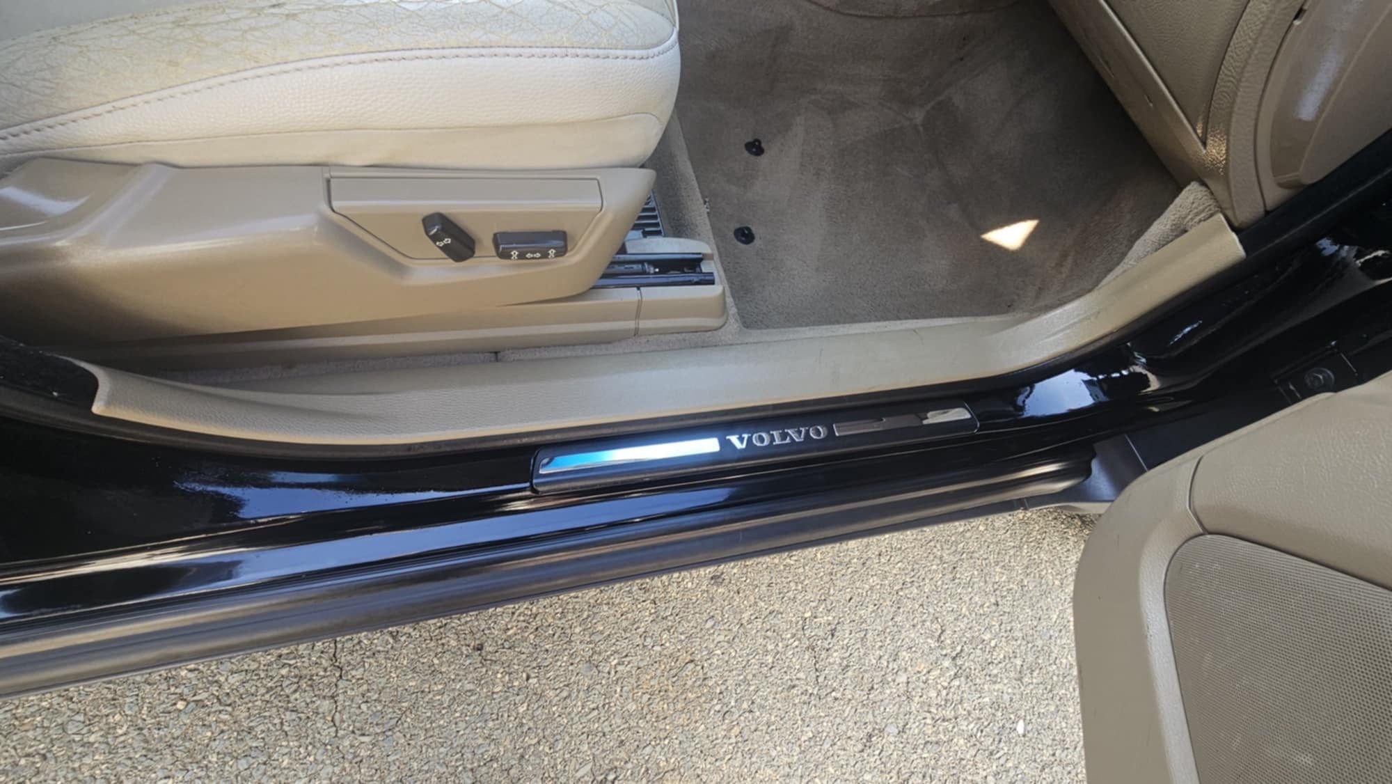 2011 Volvo XC90 3.2 - Photo 14